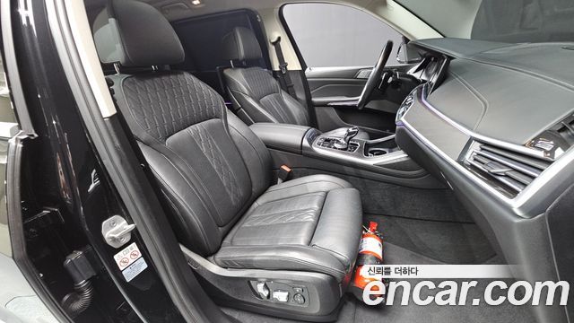 BMW X7 (G07) xDrive 40i Design Pure Excellence 7-Seater 2021 — фото 11