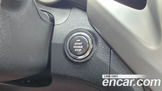 KG Mobility (SsangYong) Tivoli Diesel LX 2WD 2016 — фото 21