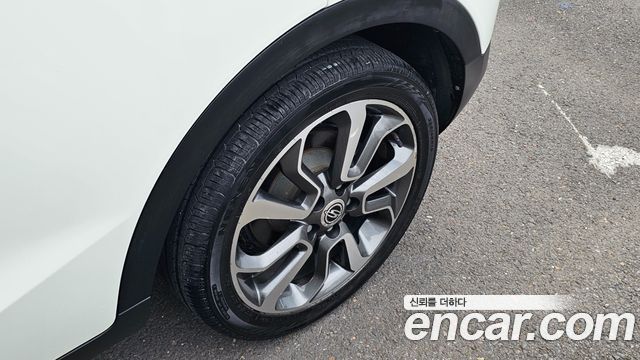 KG Mobility (SsangYong) Tivoli Diesel LX 2WD 2016 — фото 22