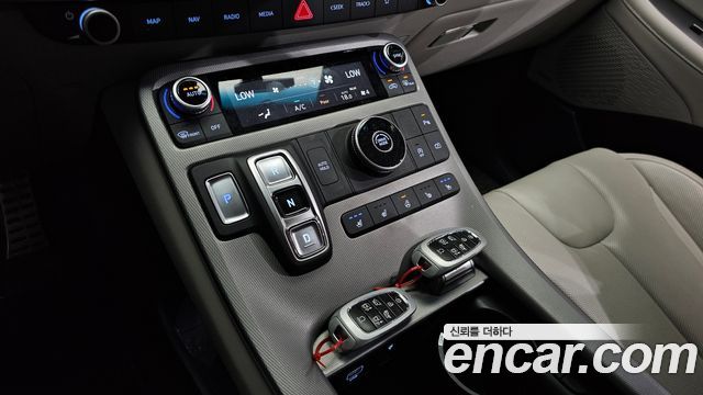 Hyundai Palisade Gasoline 3.8 2WD Prestige 2023 — фото 9