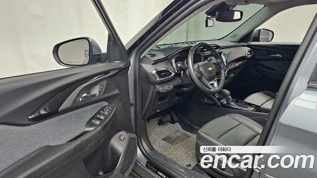 Chevrolet Trailblazer 1.3 Turbo 2WD Premier 2022 — фото 10