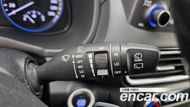 Hyundai Kona Hybrid Modern Special 2020 — фото 18
