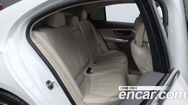 Mercedes-Benz E-Class (W214) E220d 4MATIC Exclusive 2025 — фото 15