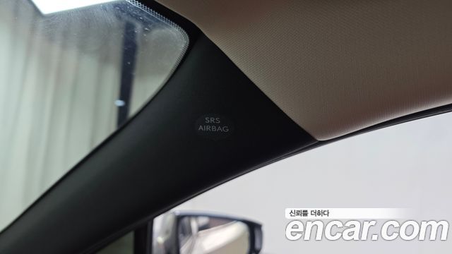 Lexus UX250h 2.0 AWD 2019 — фото 30