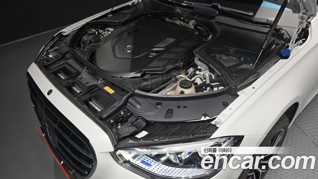 Mercedes-Benz S-Class (W223) S580L 4MATIC 2024 — фото 6