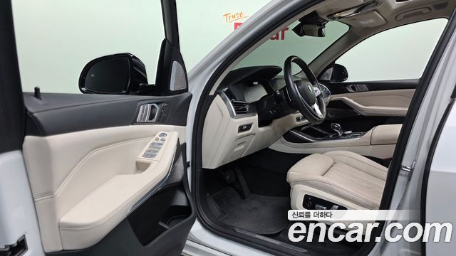 BMW X7 (G07) xDrive 40d Design Pure Excellence 6-Seater 2022 — фото 10