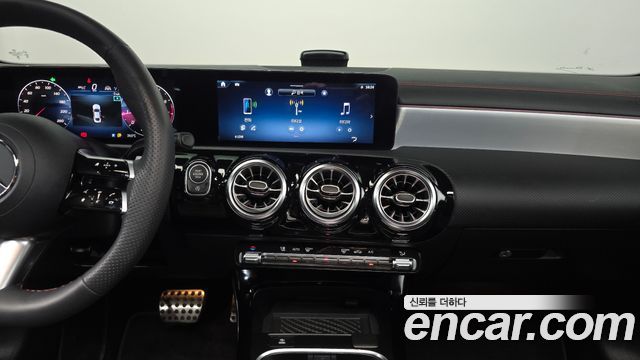 Mercedes-Benz CLA-Class (C118) CLA250 4MATIC 2024 — фото 14