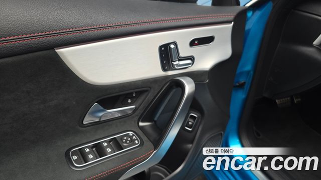Mercedes-Benz CLA-Class (C118) CLA250 4MATIC 2024 — фото 28