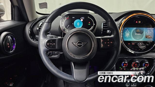 MINI Cooper Clubman Classic Plus Lite 2nd 2022 — фото 28