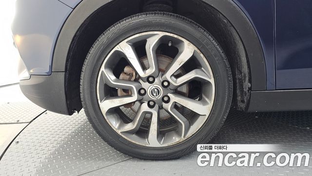 KG Mobility (SsangYong) Tivoli LX 2WD DLX 2016 — фото 5