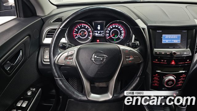 KG Mobility (SsangYong) Tivoli LX 2WD DLX 2016 — фото 13