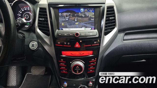 KG Mobility (SsangYong) Tivoli LX 2WD DLX 2016 — фото 14