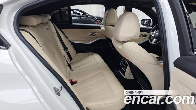 BMW 3 Series (G20) 330e M Sport 2023 — фото 12