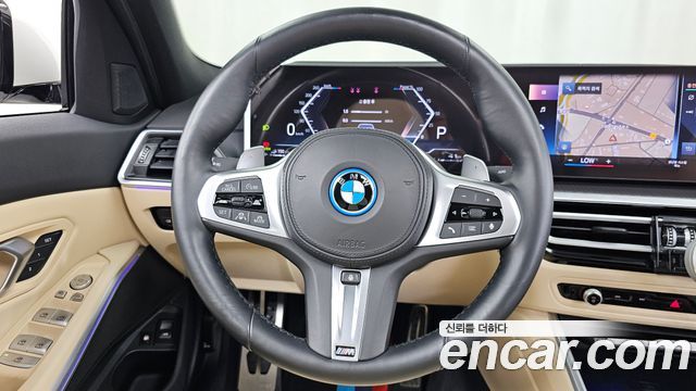 BMW 3 Series (G20) 330e M Sport 2023 — фото 13