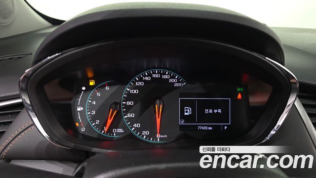 Chevrolet Trax 1.6 Diesel LT 2020 — фото 8