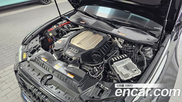 Audi RS6 (C8) 4.0 TFSI Quattro Avant Performance 2025 — фото 6