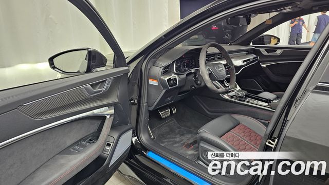 Audi RS6 (C8) 4.0 TFSI Quattro Avant Performance 2025 — фото 10