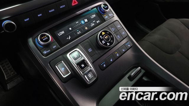 Hyundai Palisade Diesel 2.2 4WD Calligraphy Black Edition 2024 — фото 9