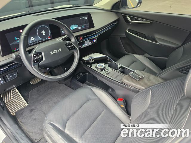 Kia EV6 Long Range Earth 2023 — фото 10