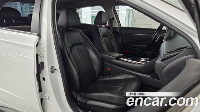 Hyundai Sonata (DN8) 2.0 LPG(rental car) Style 2021 — фото 15