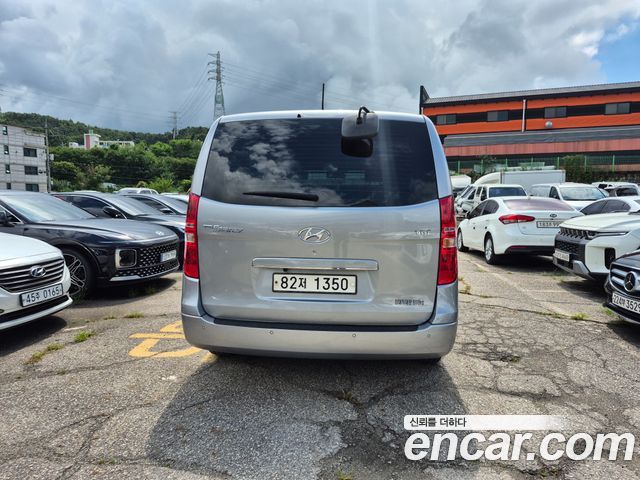Hyundai Grand Starex Van 3-Seater Smart 2021 — фото 4