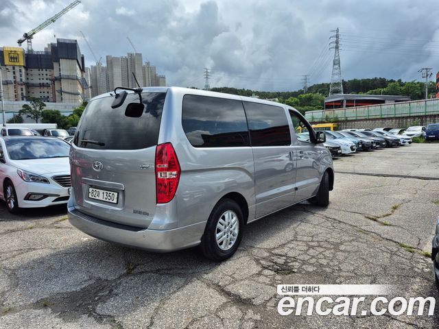 Hyundai Grand Starex Van 3-Seater Smart 2021 — фото 5