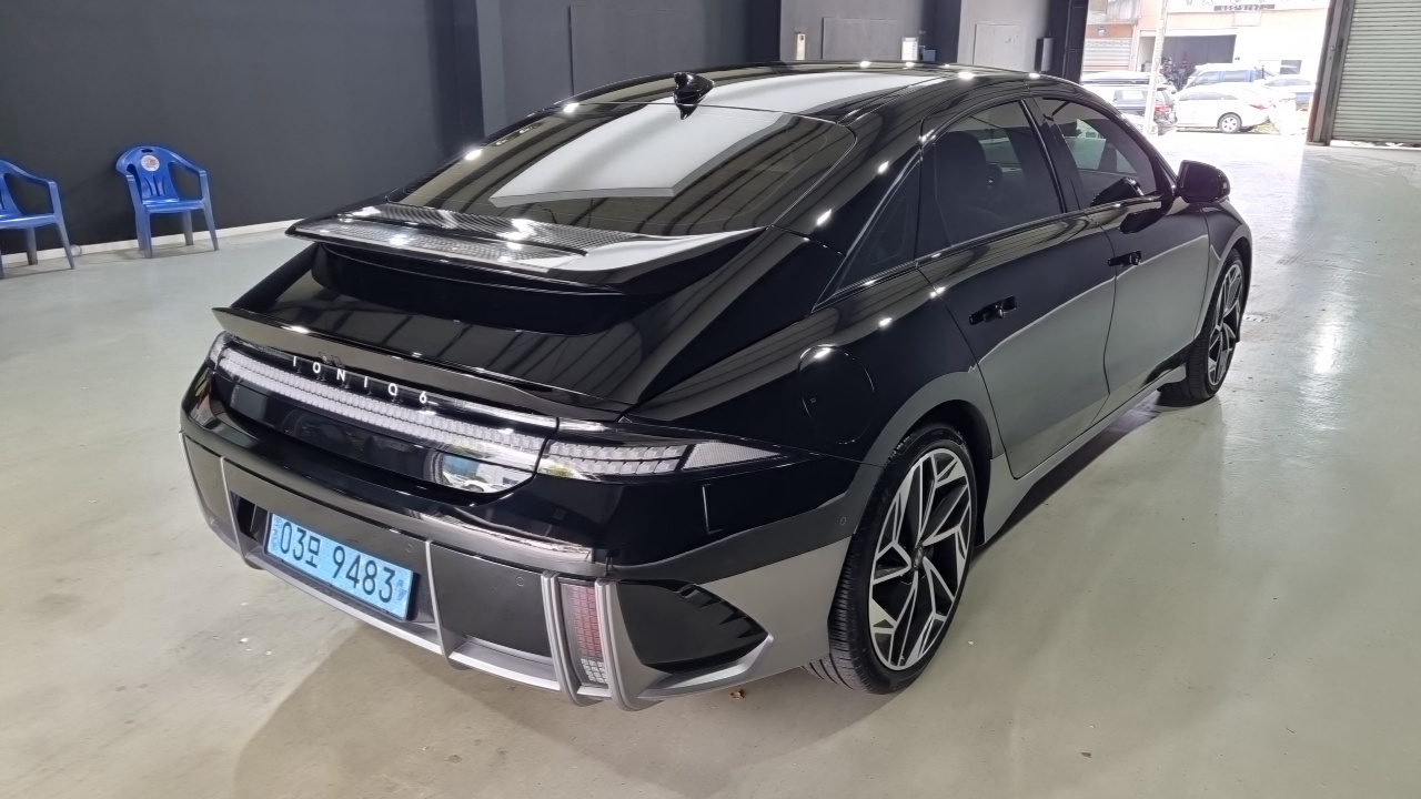 Hyundai Ioniq 6 Long Range AWD Prestige 2023 — фото 2