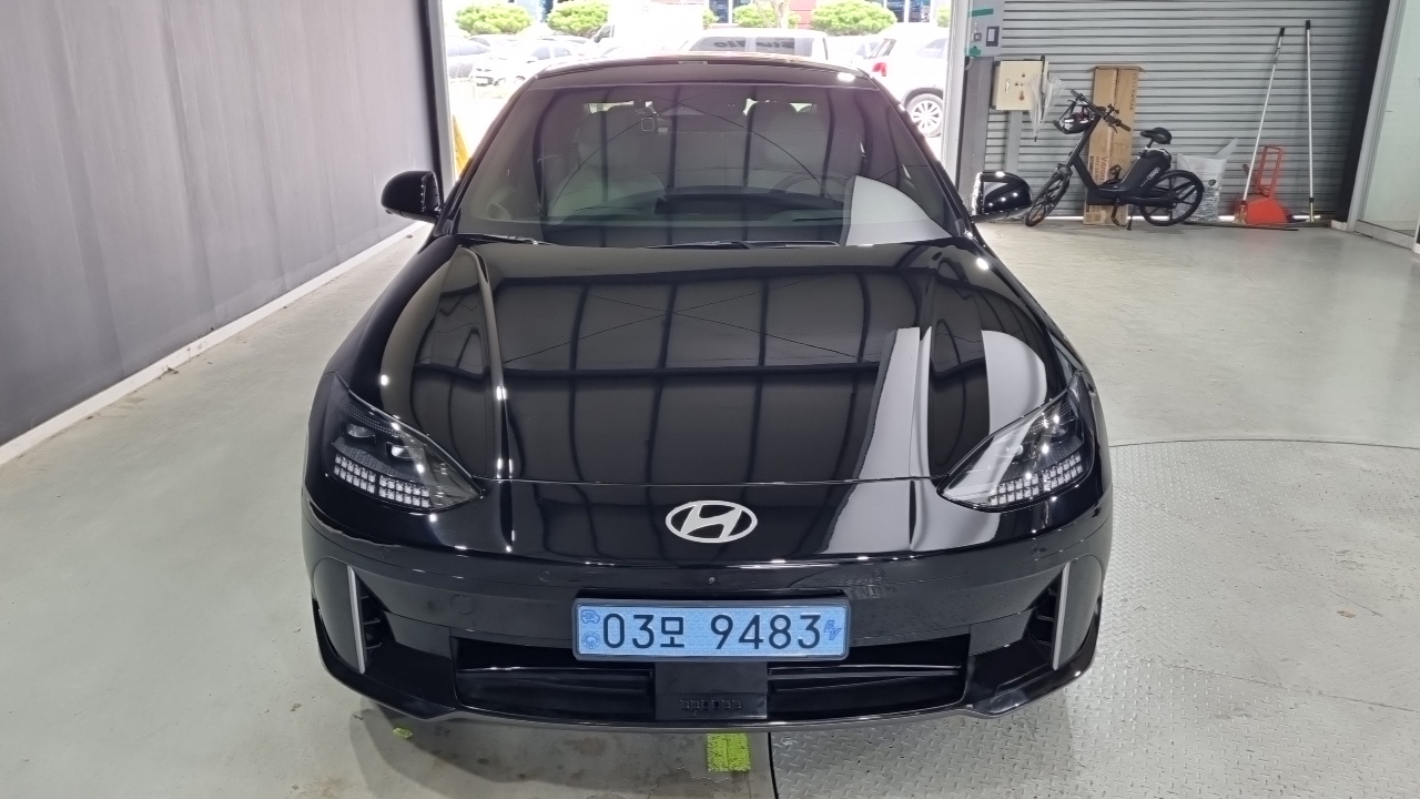 Hyundai Ioniq 6 Long Range AWD Prestige 2023 — фото 3
