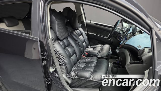 Chevrolet Spark LS Star 2012 — фото 32