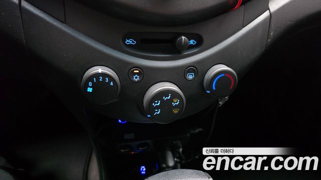 Chevrolet Spark LS Star 2012 — фото 35