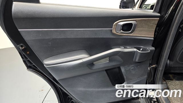 Kia Sorento (IV) Diesel 2.2 4WD Prestige 2023 — фото 25