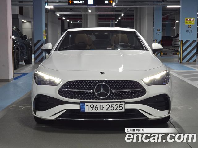 Mercedes-Benz CLE-Class (C236) CLE450 4MATIC Cabriolet 2024 — фото 2