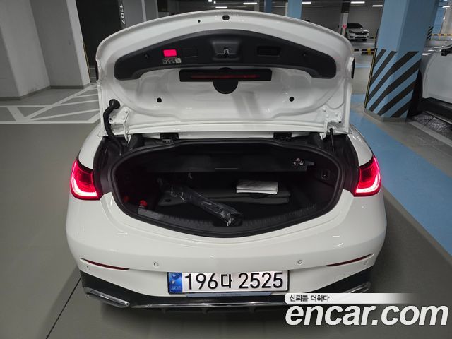 Mercedes-Benz CLE-Class (C236) CLE450 4MATIC Cabriolet 2024 — фото 7