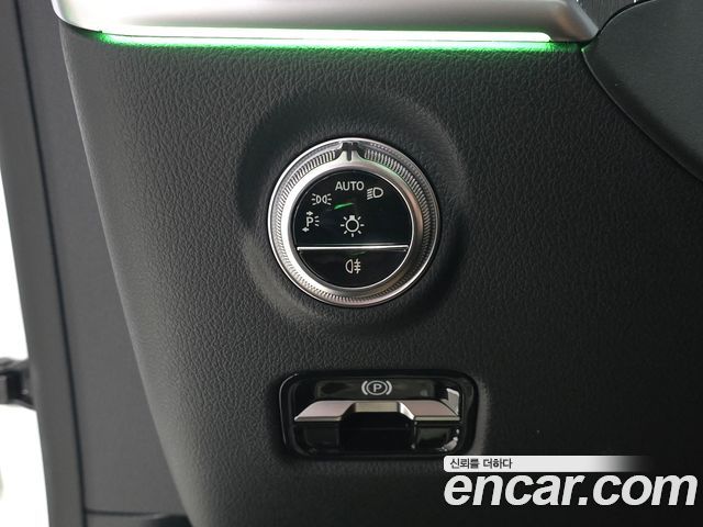 Mercedes-Benz CLE-Class (C236) CLE450 4MATIC Cabriolet 2024 — фото 18