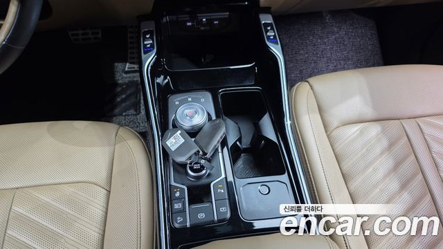 Kia Sorento (IV) HEV 1.6 2WD Signature 2024 — фото 9