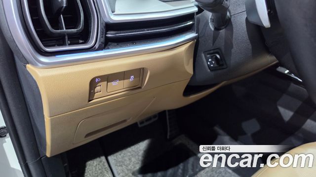 Kia Sorento (IV) HEV 1.6 2WD Signature 2024 — фото 17