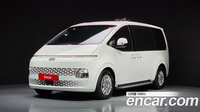 Hyundai Staria L3.5 Cargo 3-Seater Modern 2024 — фото 1