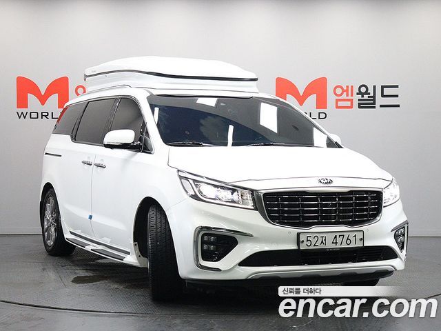Kia Carnival 7-Seater Limousine VIP 2019 — фото 2