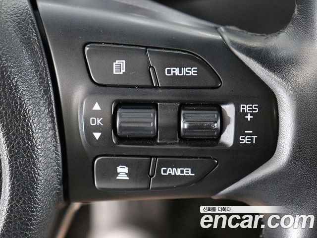 Kia Carnival 7-Seater Limousine VIP 2019 — фото 10