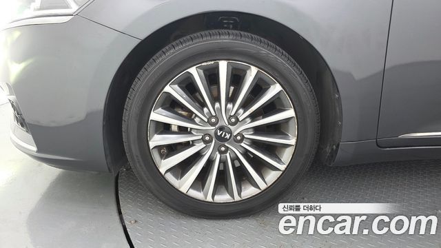 Kia K7 2.4 GDI Noblesse 2019 — фото 5