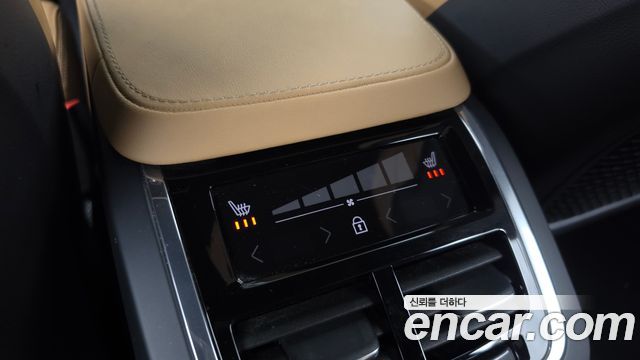 Volvo XC90 (II) T8 Inscription Hybird 2021 — фото 23