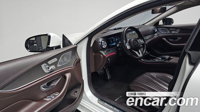 Mercedes-Benz CLS-Class (C257) CLS300d AMG Line 2020 — фото 10