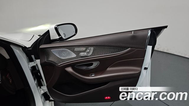 Mercedes-Benz CLS-Class (C257) CLS300d AMG Line 2020 — фото 24