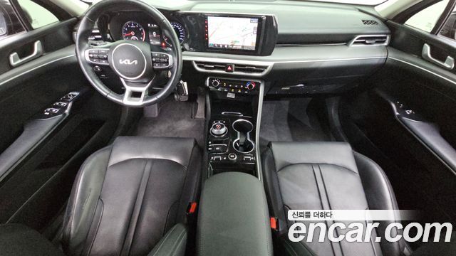 Kia K5 (III) 2.0 Trendy 2023 — фото 7