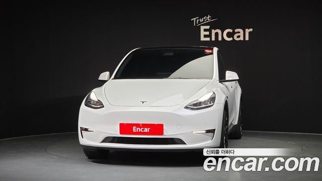 Tesla Model Y Long Range AWD 2022 — фото 3