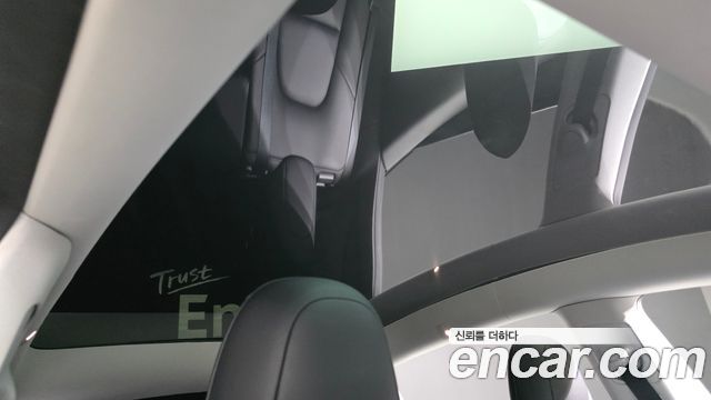 Tesla Model Y Long Range AWD 2022 — фото 19