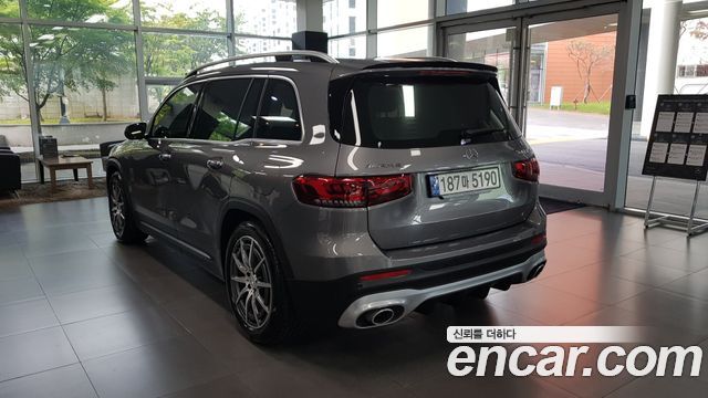 Mercedes-Benz GLB-Class (X247) AMG GLB35 4MATIC 2023 — фото 2
