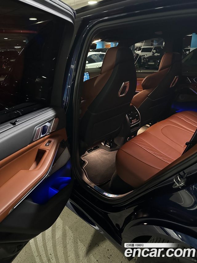 BMW X5 (G05) M60i First Edition 2024 — фото 8