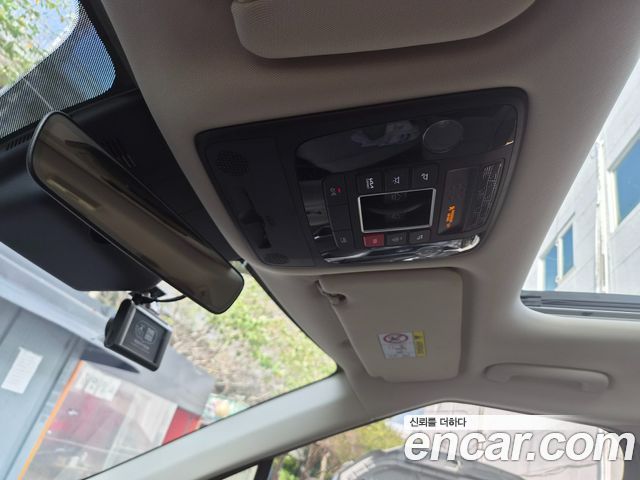 Kia Carnival (IV) HEV 9seater Nobless 2026 — фото 19