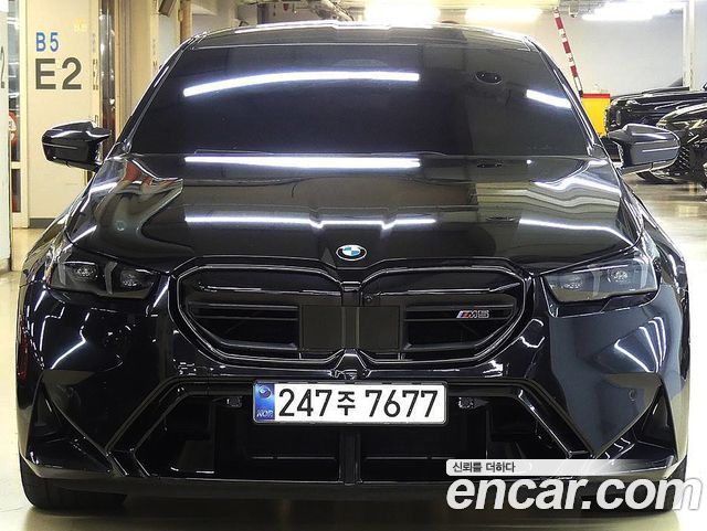 BMW M5 (G90) M5 Sedan 2025 — фото 6